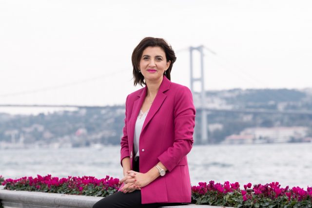 Micro Focus Türkiye & Yunanistan Ülke Müdürü Deniz Kırca_131011644